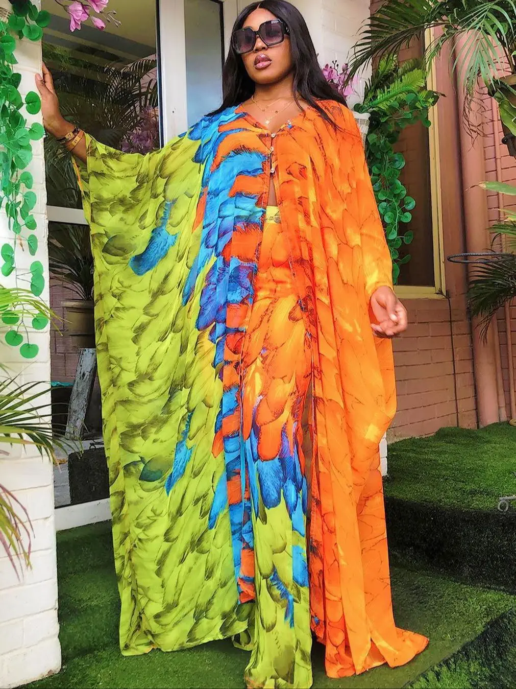 2 Piece Set Women Africa Clothes 2023 Dashiki African Summer Chiffon Outfits Long Tops Pants Suit Plus Size Party Dress for Lady
2 Piece Set Women Africa Clothes 2023 Dashiki African Summer Chiffon Outfits Long Tops Pants Suit Plus Size Party Dress for Lady