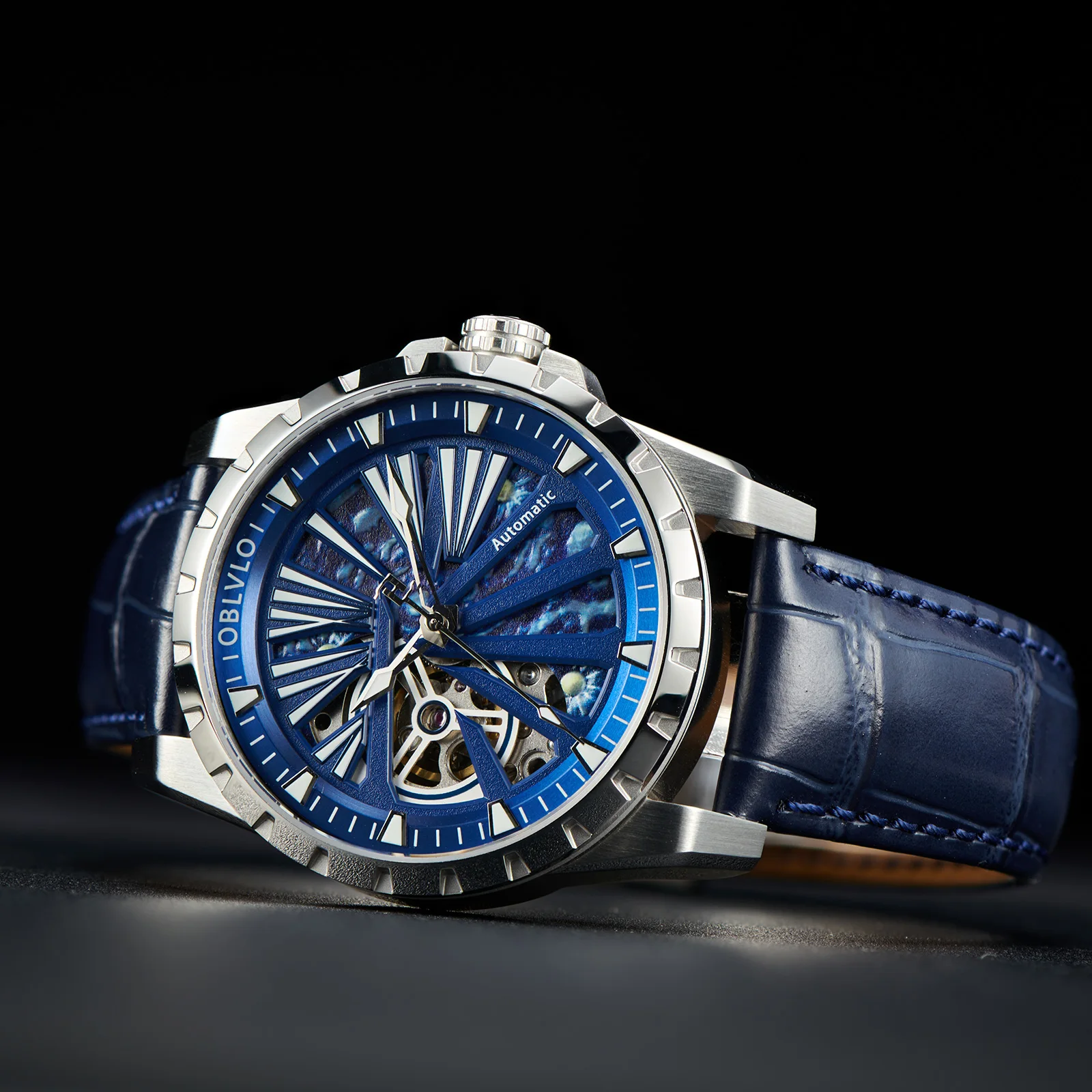 OBLVLO Brand Skeleton Watches Mechanical Automatic Watch For Men Sport Clock Casual Luminous Genuine Leather Wrist Watch RMS-U
OBLVLO Brand Skeleton Watches Mechanical Automatic Watch For Men Sport Clock Casual Luminous Genuine Leather Wrist Watch RMS-U