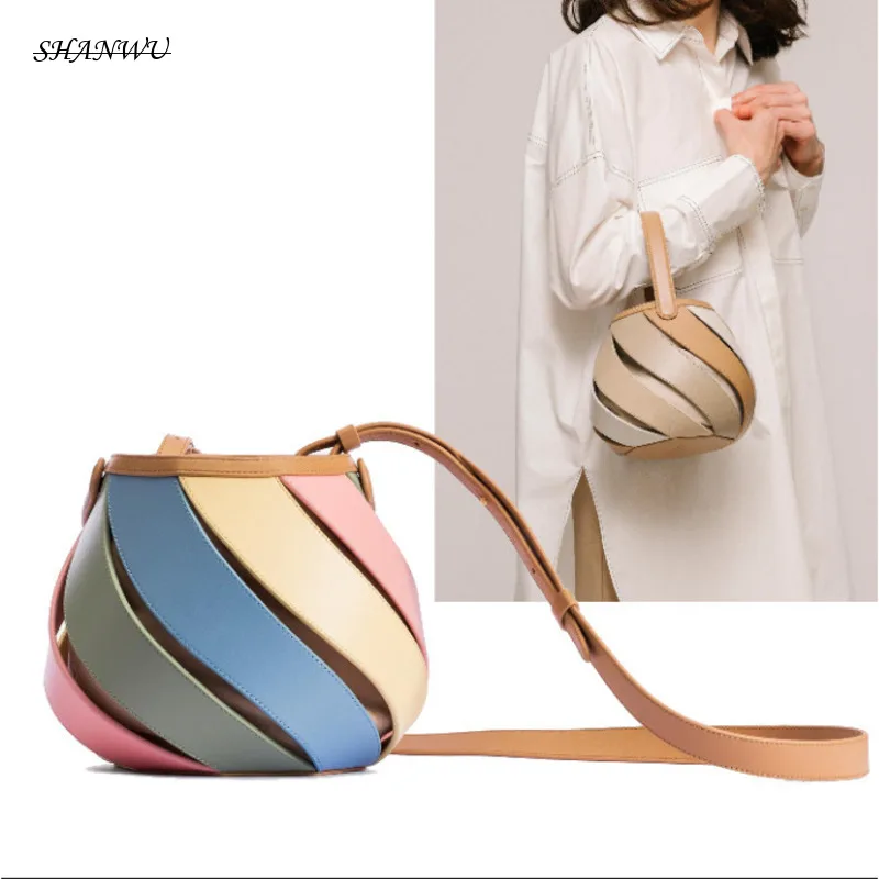 

Women's 2024 New Cylindrical Contrast Handheld Crossbody Bag Wall Niche Single Shoulder Bag Ribbed Spliced Fashion Bucket Bag