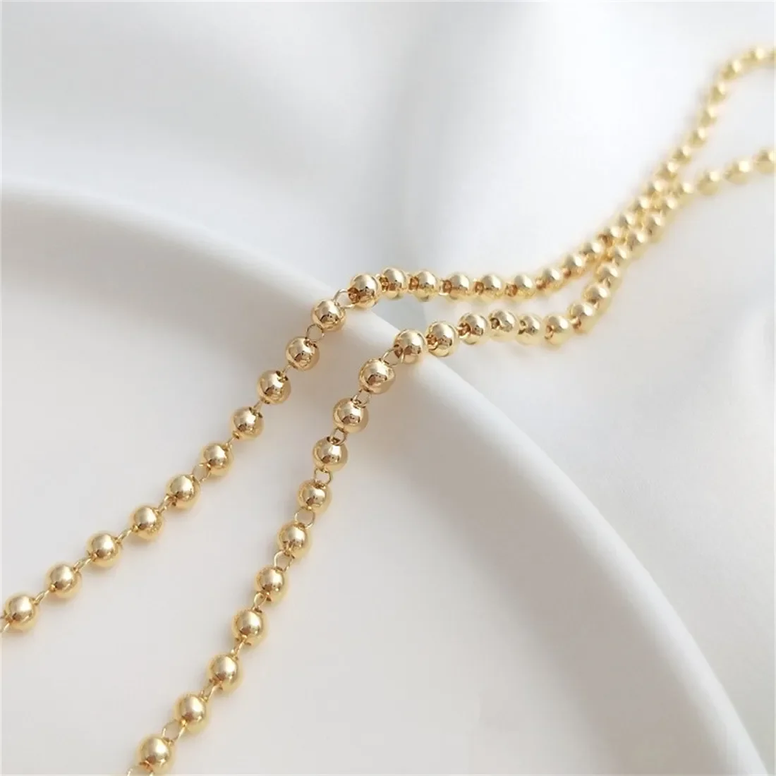 14K Gold-filled Bead Chain, 3mm Bead Chain, Handmade Loose Chain, DIY Bracelet, Necklace, Jewelry, Accessories, Materials B635
14K Gold-filled Bead Chain, 3mm Bead Chain, Handmade Loose Chain, DIY Bracelet, Necklace, Jewelry, Accessories, Materials B635