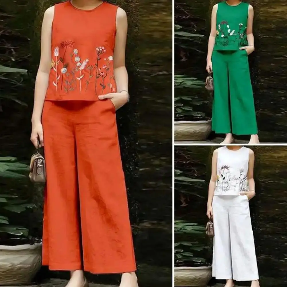 Women Loose Fit Top Trousers Set Flower Embroidery Vest Pants Set O Neck Wide Leg Top Trousers Set with Pockets for Summer
Women Loose Fit Top Trousers Set Flower Embroidery Vest Pants Set O Neck Wide Leg Top Trousers Set with Pockets for Summer