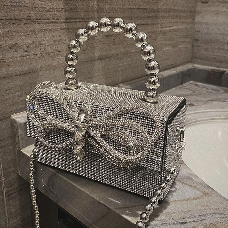 Luxury Women Fashion Tote Bag With Diamonds Butterfly Top Handle Handbags Small Phone Purses Elegant Female Evening Bags
Luxury Women Fashion Tote Bag With Diamonds Butterfly Top Handle Handbags Small Phone Purses Elegant Female Evening Bags