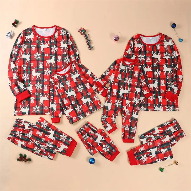 

2023 Christmas Family Matching Outfits Deer Father Mother Kids Baby Pajamas Sets Daddy Mommy and Me Xmas Pjs Clothes Tops+Pants