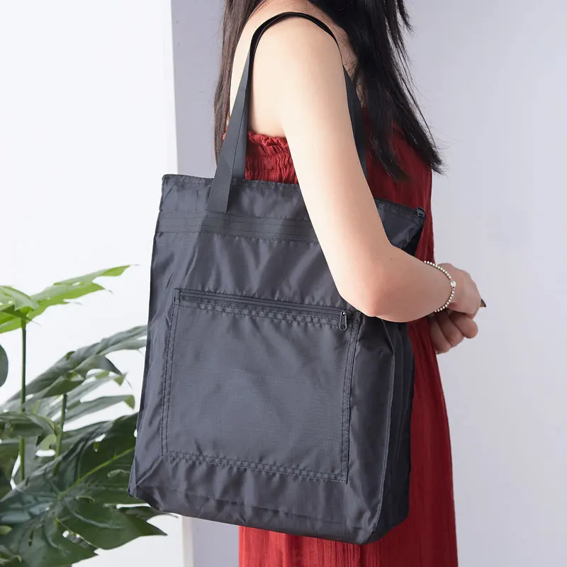Large capacity supermarket shopping bag foldable and portable environmental bag waterproof Oxford cloth portable vegetable bag
Large capacity supermarket shopping bag foldable and portable environmental bag waterproof Oxford cloth portable vegetable bag