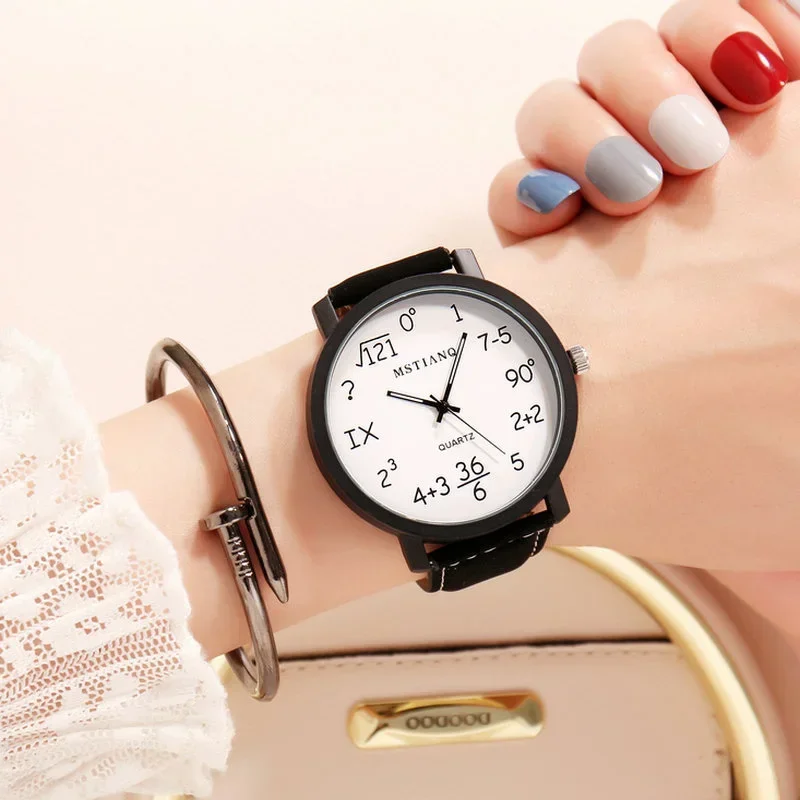 Female Student Simple Watch Big Dial Personality Couple Wristwatches Fashion Ladies Watch Leather Women Quartz Watch
Female Student Simple Watch Big Dial Personality Couple Wristwatches Fashion Ladies Watch Leather Women Quartz Watch