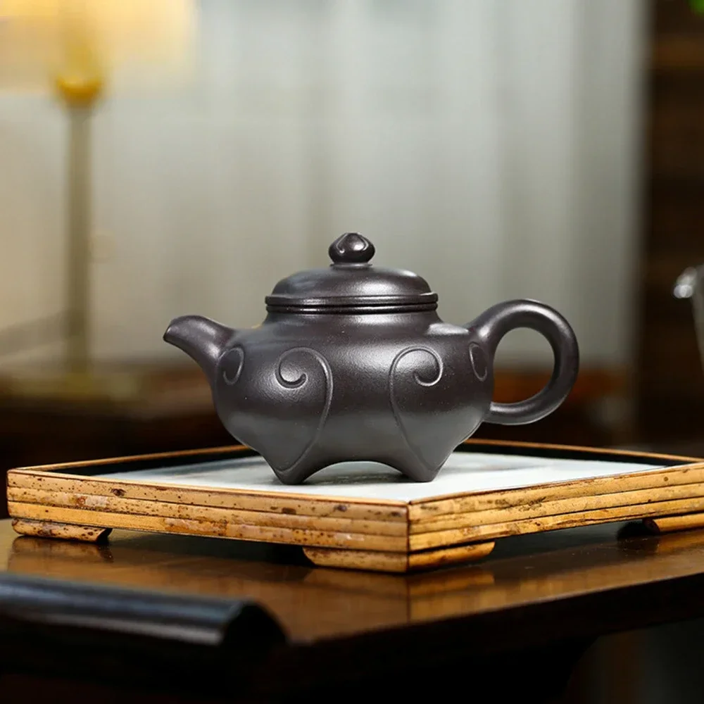 

320ml Chinese Yixing Purple Clay Teapots Beauty Kettle Famous Artists Handmade Tripodia Tea Pot Raw Ore Black Mud Zisha Tea Set
