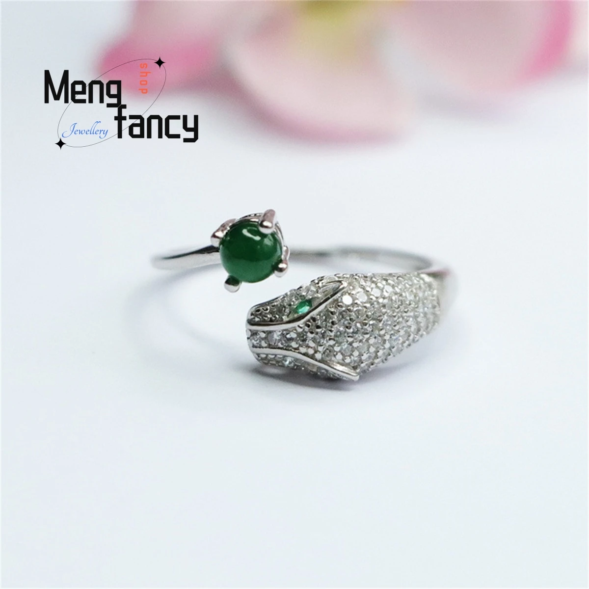 Natural S925 Silver Inlaid Ice Jade Emperor Green Leopard Head Ring Simple Elegant Personalized Fashion Exquisite Luxury Jewelry
Natural S925 Silver Inlaid Ice Jade Emperor Green Leopard Head Ring Simple Elegant Personalized Fashion Exquisite Luxury Jewelry