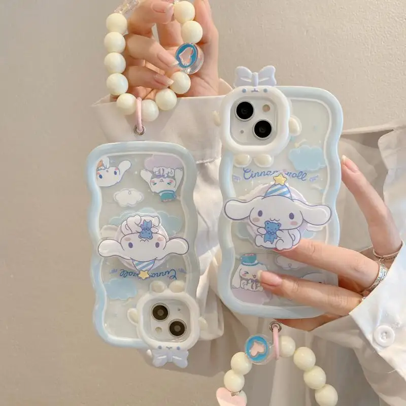 Мягкий чехол Sanrio для Iphone12 13 14, блестящий браслет с бусинами и милым волнистым бантом
Мягкий чехол Sanrio для Iphone12 13 14, блестящий браслет с бусинами и милым волнистым бантом
