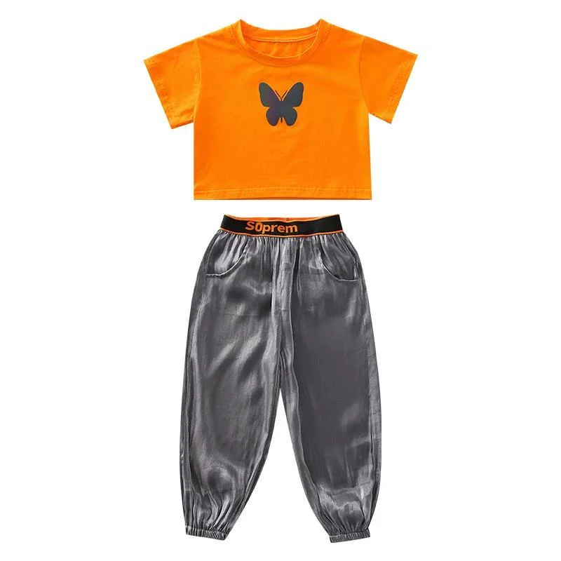 Teen Girl Clothes Summer Fashion Reflective Butterfly Print Design Top T-shirt + Elastic Waist Trousers 2pcs Casual Outfit 4-12Y
Teen Girl Clothes Summer Fashion Reflective Butterfly Print Design Top T-shirt + Elastic Waist Trousers 2pcs Casual Outfit 4-12Y