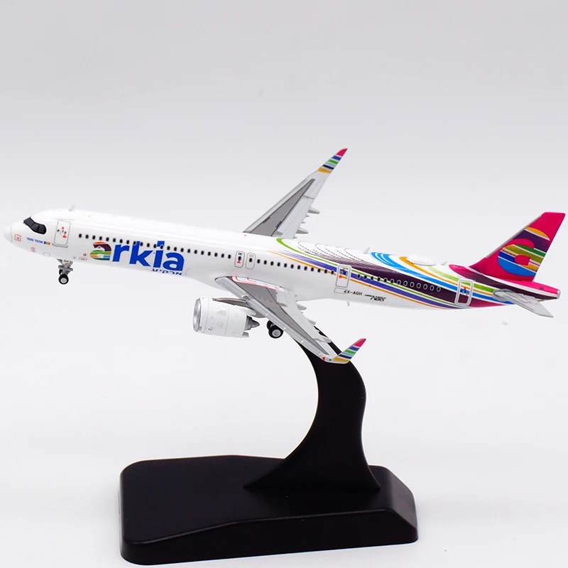 Литье под давлением в масштабе 1:400 Arkia El Al A321NEO 4X-AGH модель самолета из сплава коллекция сувенирных украшений
Литье под давлением в масштабе 1:400 Arkia El Al A321NEO 4X-AGH модель самолета из сплава коллекция сувенирных украшений