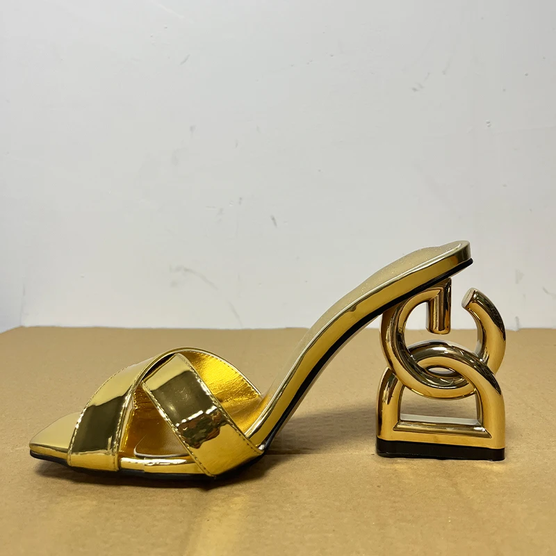 2023 Gladiator Letter Wedge Sandals Women Open Toe Patent Leather Ankle Strap Strange High Heels Sandals Woman Sexy Slippers
2023 Gladiator Letter Wedge Sandals Women Open Toe Patent Leather Ankle Strap Strange High Heels Sandals Woman Sexy Slippers