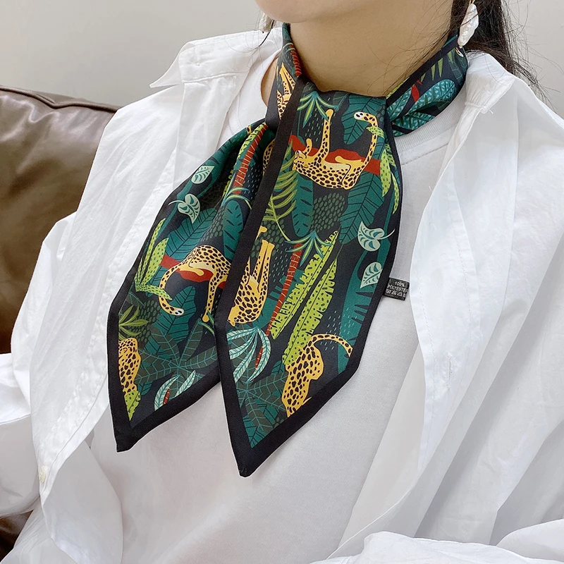 Luna&Dolphin Women Sharp Corner Wide Scarf Green Jungle Leopard Printed Chiffon Silky Headbands Bandana Hair Ribbon Bag Tie
Luna&Dolphin Women Sharp Corner Wide Scarf Green Jungle Leopard Printed Chiffon Silky Headbands Bandana Hair Ribbon Bag Tie
