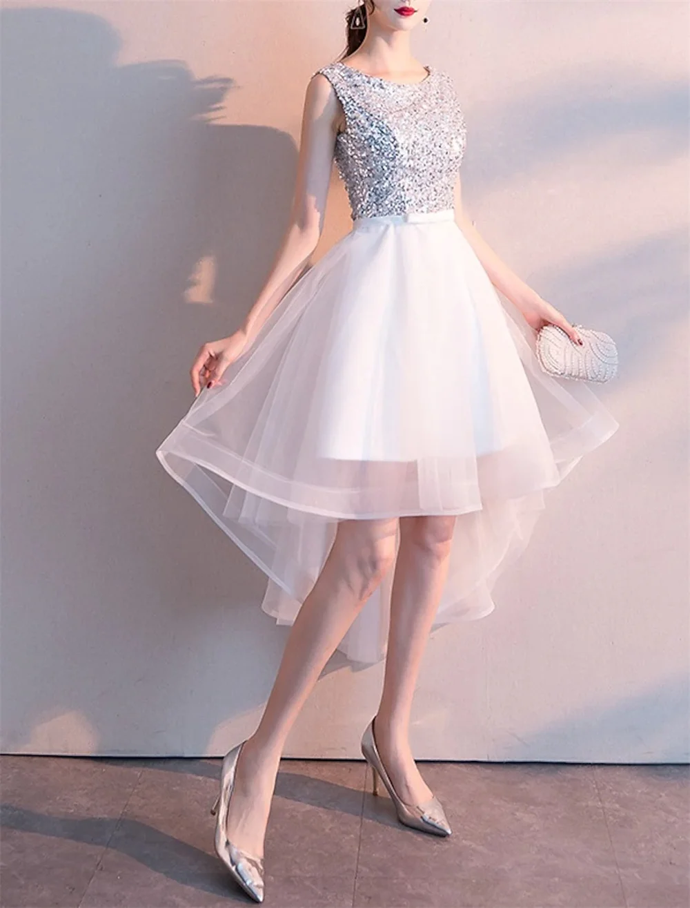 

Luxury Gowns Bridesmaid Dress Jewel Neck Sleeveless Sparkle Shine Asymmetrical Sequined with Sash Ribbon Bow Sequin 2022