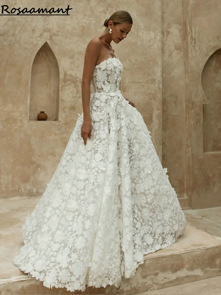 Boho 3D Flowers Lace Illusion A-Line Wedding Dresses Strapless Detachable Sleeve Country Bridal Gowns
Boho 3D Flowers Lace Illusion A-Line Wedding Dresses Strapless Detachable Sleeve Country Bridal Gowns