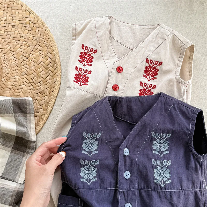 2025 Spring New Girls Overalls Loose Kids Jumpsuit Flower Embroidery Baby Bib Pants Children Casual Pants Infant Clothes 35 S842f33680c1f45a0b8f0b8c07c7ac785p