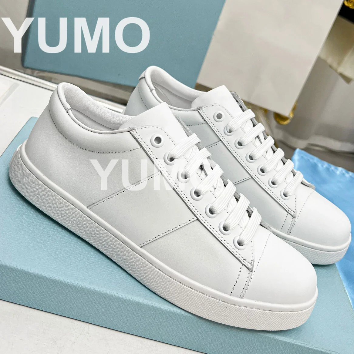 Кроссовки женские на шнуровке, белые кроссовки с круглым носком, для бега и прогулок, весна-осень 2023
Кроссовки женские на шнуровке, белые кроссовки с круглым носком, для бега и прогулок, весна-осень 2023