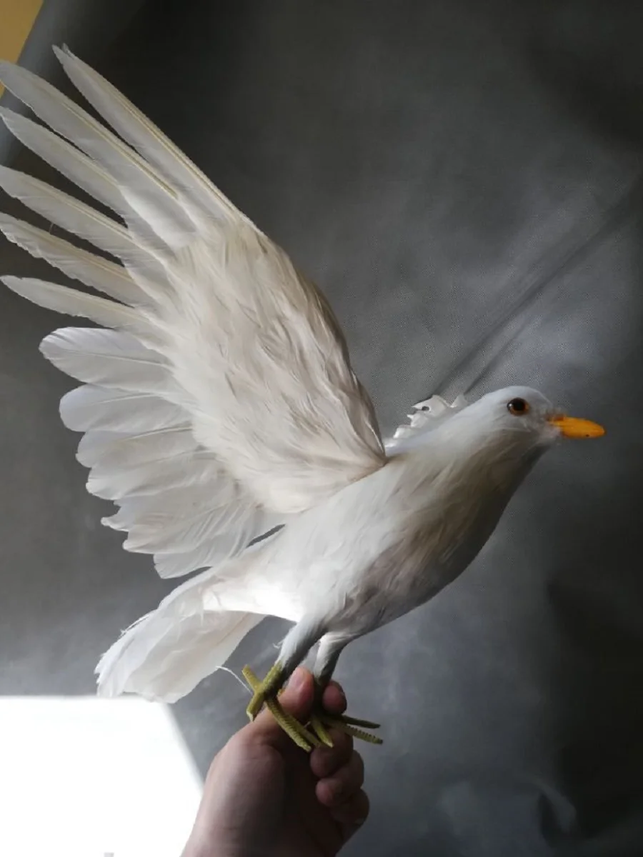 

white simulation dove model polyethylene & furs life like wings dove doll gift about 40x65cm