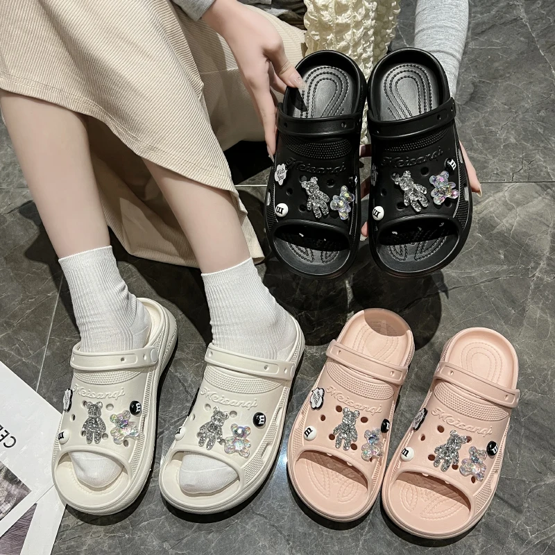 DIY Cute Unisex Hole Shoes Women Sandals Non-slip Summer Sandals Clogs Hollow Platform Sandals ladies Flip Flops beach Slippers
DIY Cute Unisex Hole Shoes Women Sandals Non-slip Summer Sandals Clogs Hollow Platform Sandals ladies Flip Flops beach Slippers