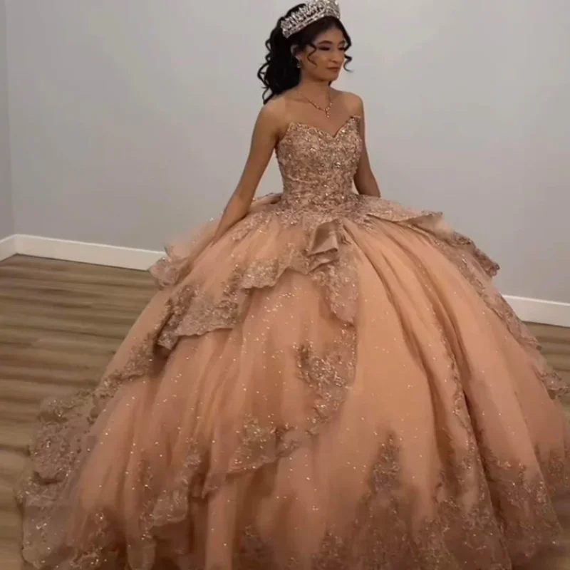 ANGELSBRIDEP розовое Золотое Платье Quinceanera принт Аппликация Кружева кристаллы открытые плечи Принцесса бальное платье для дня рождения платья
ANGELSBRIDEP розовое Золотое Платье Quinceanera принт Аппликация Кружева кристаллы открытые плечи Принцесса бальное платье для дня рождения платья