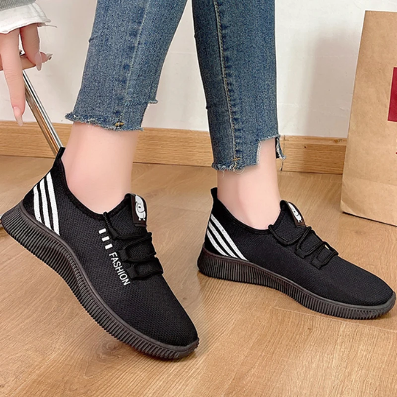 Women's Casual Sneakers New Breathable Mesh Lace Up Platform Shoes for Women Outdoor Casual Ladies Walking Shoes Female Flats
Women's Casual Sneakers New Breathable Mesh Lace Up Platform Shoes for Women Outdoor Casual Ladies Walking Shoes Female Flats
