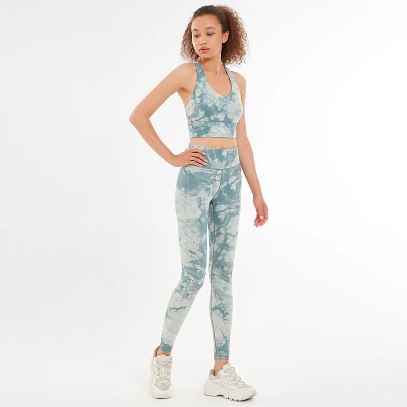 Gym Women Fitness Printed Yoga Suit Sports Bra+High Waist Legging Two Piece Set Outdoor Workout Quick Dry High Elastic Sets
Gym Women Fitness Printed Yoga Suit Sports Bra+High Waist Legging Two Piece Set Outdoor Workout Quick Dry High Elastic Sets