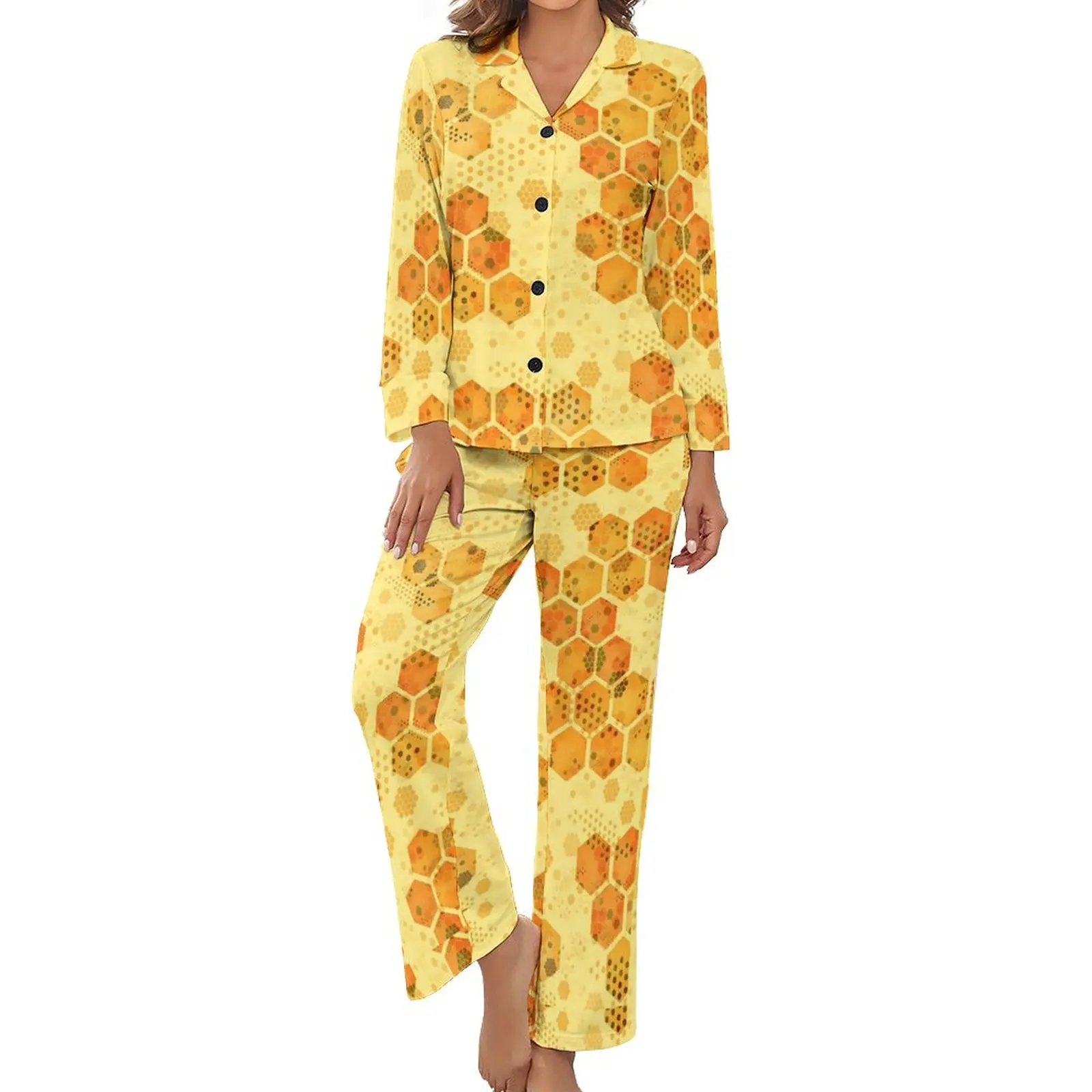 Женская пижама с длинным рукавом и V-образным вырезом
Женская пижама с длинным рукавом и V-образным вырезом