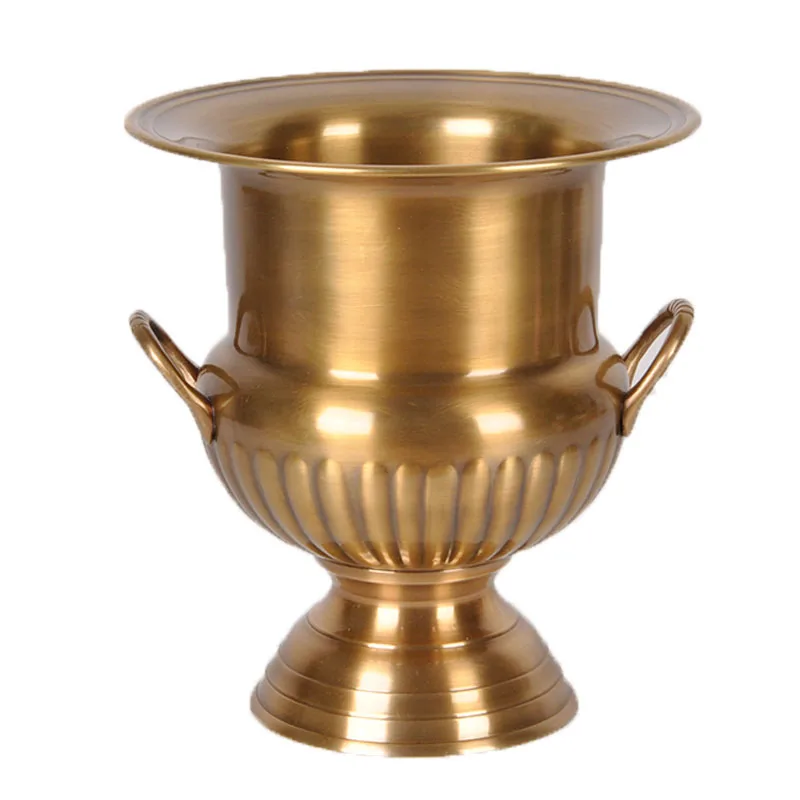 Retro Nostalgic Copper Vase Pure Copper Brass European Style Villa Dining Table Hallway Soft Outfit Home Ornament
Retro Nostalgic Copper Vase Pure Copper Brass European Style Villa Dining Table Hallway Soft Outfit Home Ornament