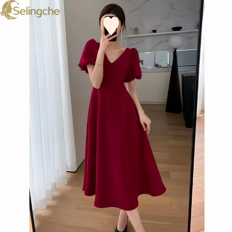 

French V-neck Hepburn Style Wine Red Dress for Women in Summer Bubble Sleeves for Slimming and Belly Covering Long Skirt