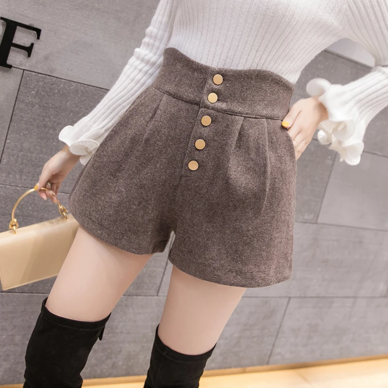 2023 Women Autumn Winter Fashion Thick Warm Woolen Shorts Female Loose High Waist Shorts Ladies Loose Wide-leg Shorts U610
2023 Women Autumn Winter Fashion Thick Warm Woolen Shorts Female Loose High Waist Shorts Ladies Loose Wide-leg Shorts U610