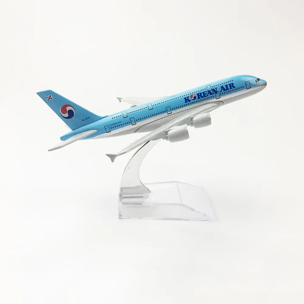 1/400 Scale Alloy Aircraft Airbus A380 Korean Air 16cm Plane Model Toys Decoration Children Gift Collection
1/400 Scale Alloy Aircraft Airbus A380 Korean Air 16cm Plane Model Toys Decoration Children Gift Collection
