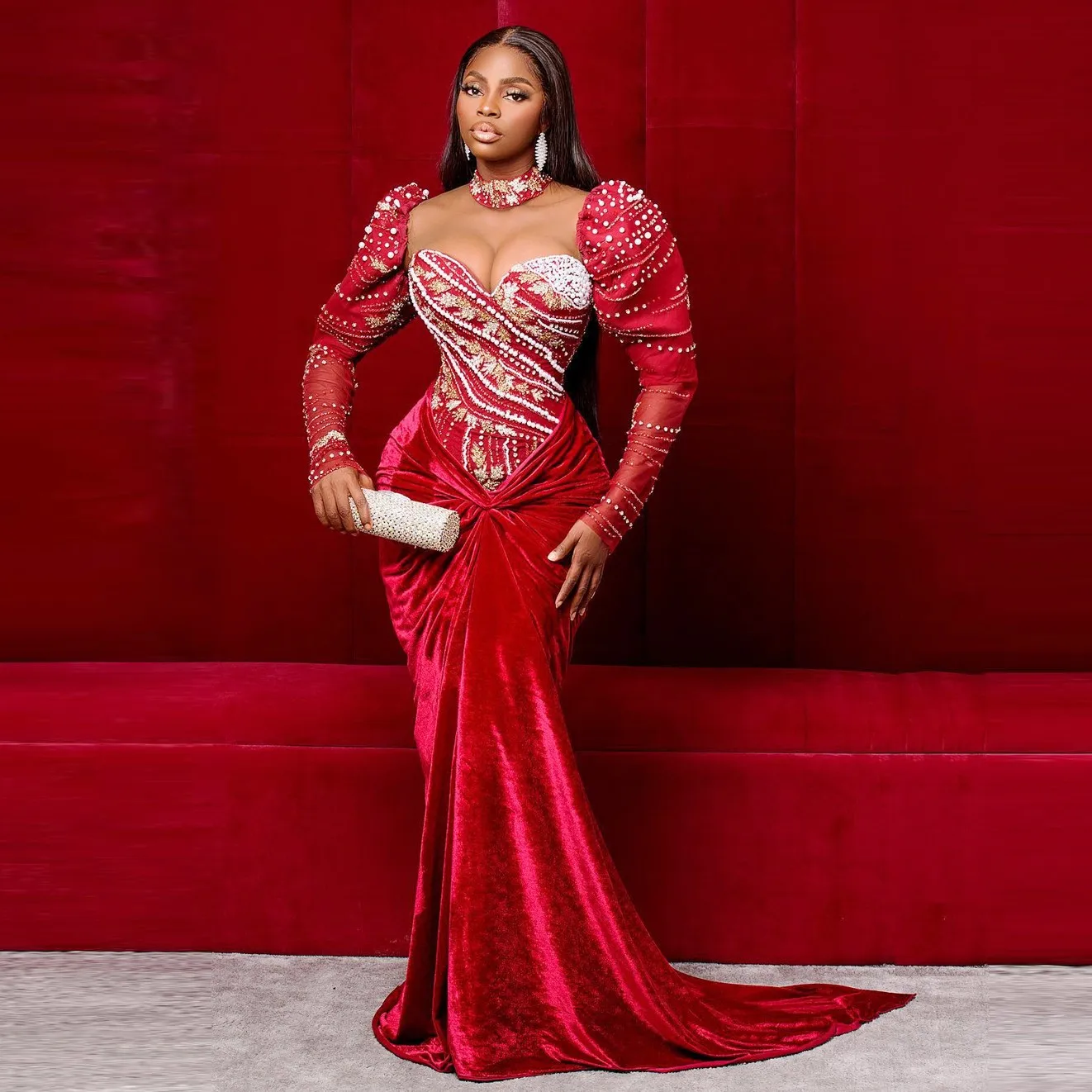 

Red Aso Ebi Evening Dresses With Illusion High Neck Long Sleevs Major Beads Pearls Velvet Mermaid Prom Dress Wedding Guest Gowns