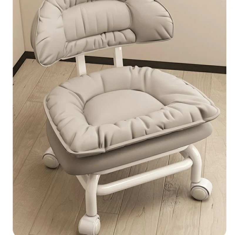Cloud Small Stool Household Living Room Tea Table Stool Universal Wheel Learning Stool Lazy Wheel Beauty Sewing Small Chair Back
Cloud Small Stool Household Living Room Tea Table Stool Universal Wheel Learning Stool Lazy Wheel Beauty Sewing Small Chair Back