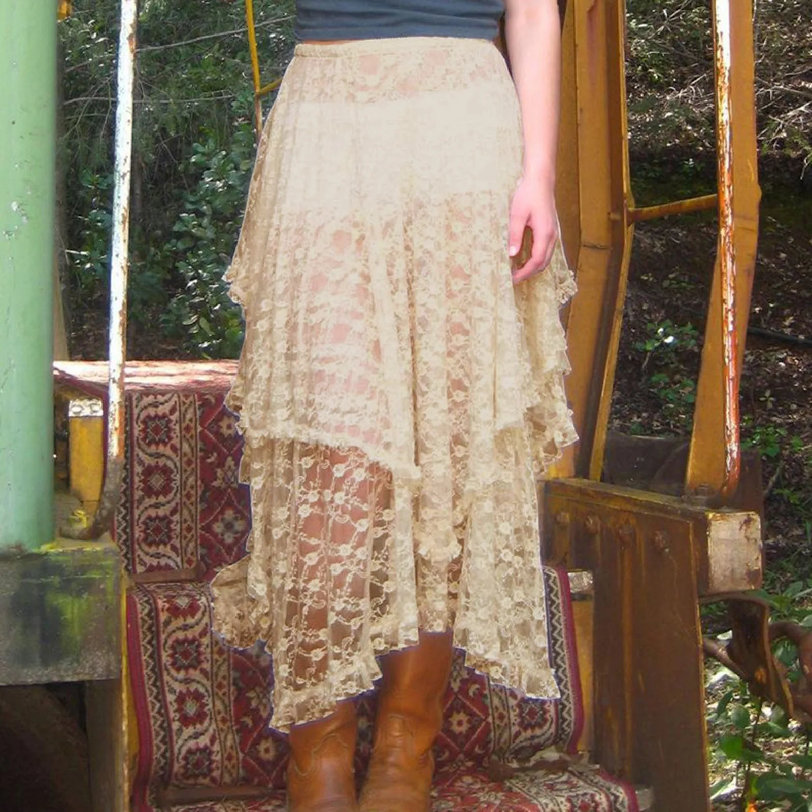 Women's New Spring And Summer Holiday Leisure Style Lace Thin Skirt Fashion Irregular Hem Design Low Waist Half Body Skirt
Women's New Spring And Summer Holiday Leisure Style Lace Thin Skirt Fashion Irregular Hem Design Low Waist Half Body Skirt