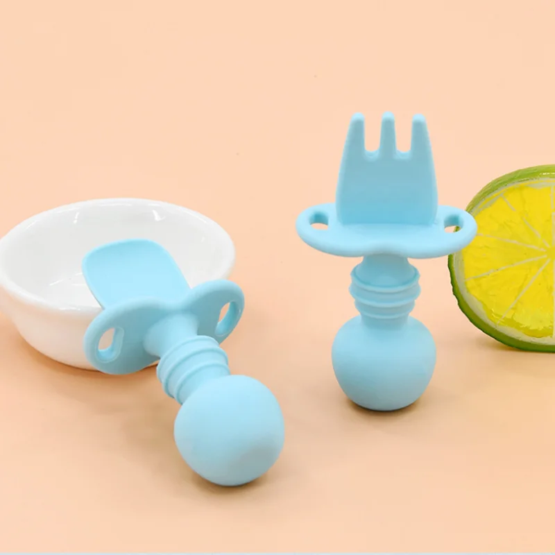 Soft Silicone Baby Spoon Fork Children Short Handle Non-Slip Feeding Tableware Kids Eat Training Solid Spoon Fork Baby Cutlery
Soft Silicone Baby Spoon Fork Children Short Handle Non-Slip Feeding Tableware Kids Eat Training Solid Spoon Fork Baby Cutlery