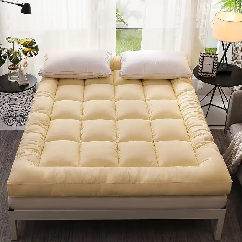 Foldable Tatami Floor Sleeping Mat Mattress Student Dormitory Single Bedding Pad Home Thicken Warm Double Bed Mattresses
Foldable Tatami Floor Sleeping Mat Mattress Student Dormitory Single Bedding Pad Home Thicken Warm Double Bed Mattresses