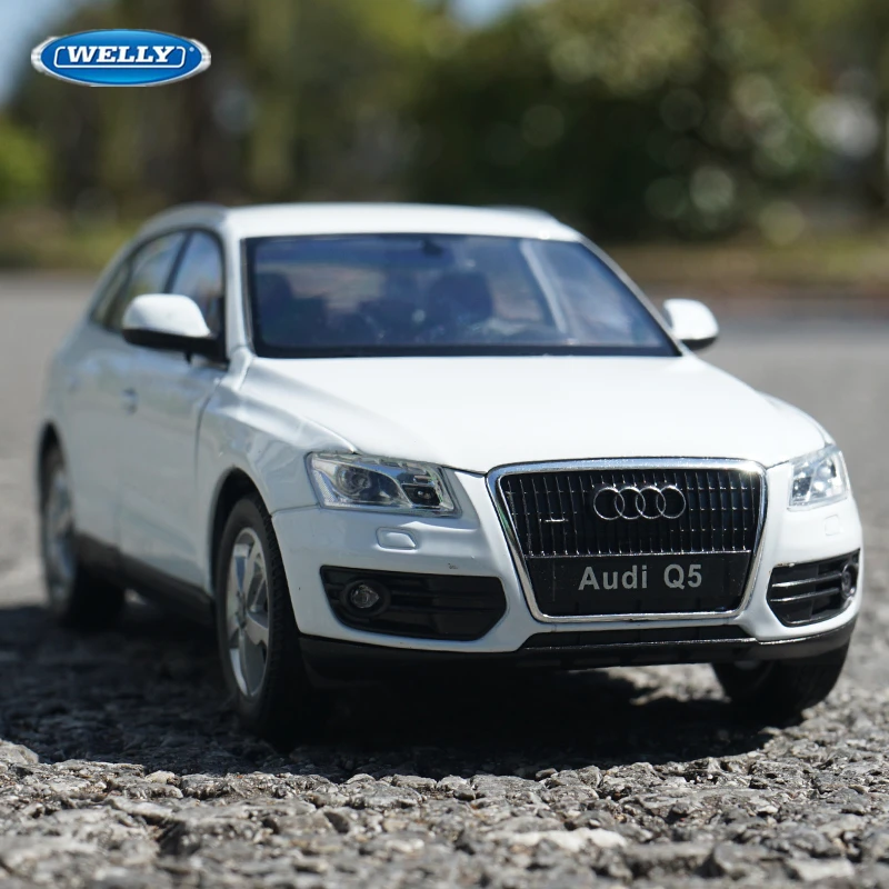 WELLY 1:24 Audi Q5 SUV Alloy Car Model Diecasts Metal Toy Off-road Vehicles Car Model High Simulation Collection Childrens Gifts
WELLY 1:24 Audi Q5 SUV Alloy Car Model Diecasts Metal Toy Off-road Vehicles Car Model High Simulation Collection Childrens Gifts