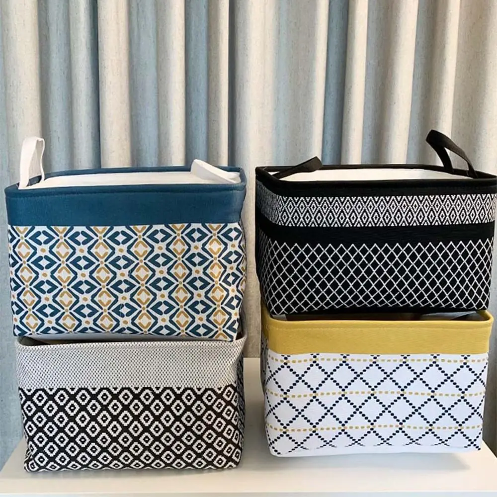 Складная корзина для белья на шнурке с ручкой
Складная корзина для белья на шнурке с ручкой