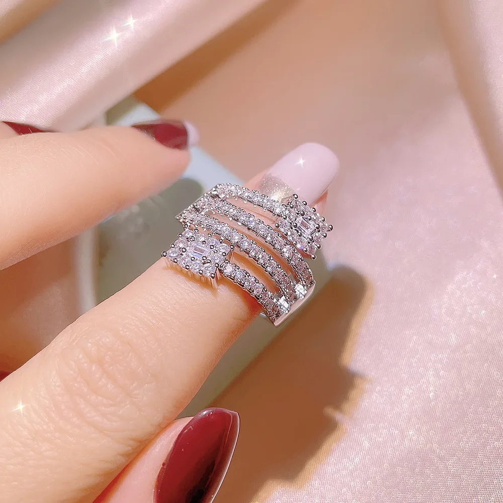S925 Sterling Silver Fine Diamond Engagement Ring Females Anillos De Bizuteria Natural Diamond Wedding Bands Ring Box Women
S925 Sterling Silver Fine Diamond Engagement Ring Females Anillos De Bizuteria Natural Diamond Wedding Bands Ring Box Women