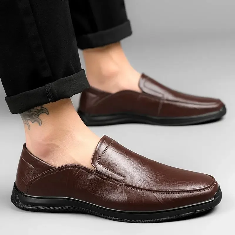 Luxury Men's Leather Casual Breathable Leather Shoes Men's Summer Versatile Moccasins Korean Style Loafers
Luxury Men's Leather Casual Breathable Leather Shoes Men's Summer Versatile Moccasins Korean Style Loafers
