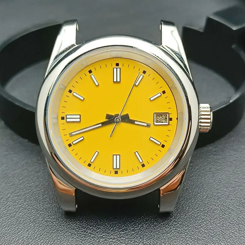 39mm Watch stainless steel case Sapphire glass transparent case bottom single calendar dial fits NH35 movement automatic watch
39mm Watch stainless steel case Sapphire glass transparent case bottom single calendar dial fits NH35 movement automatic watch