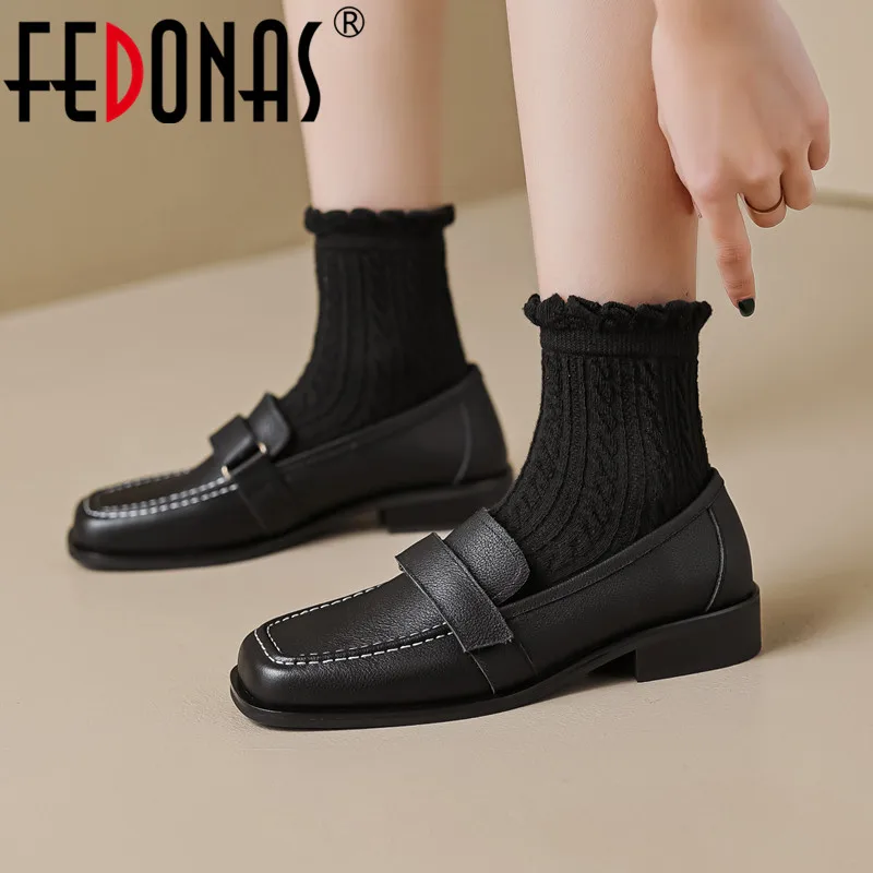 Женские туфли-лодочки с квадратным носком FEDONAS, белые туфли из натуральной кожи на толстых каблуках, Классическая рабочая обувь на весну-лето 2019
Женские туфли-лодочки с квадратным носком FEDONAS, белые туфли из натуральной кожи на толстых каблуках, Классическая рабочая обувь на весну-лето 2019