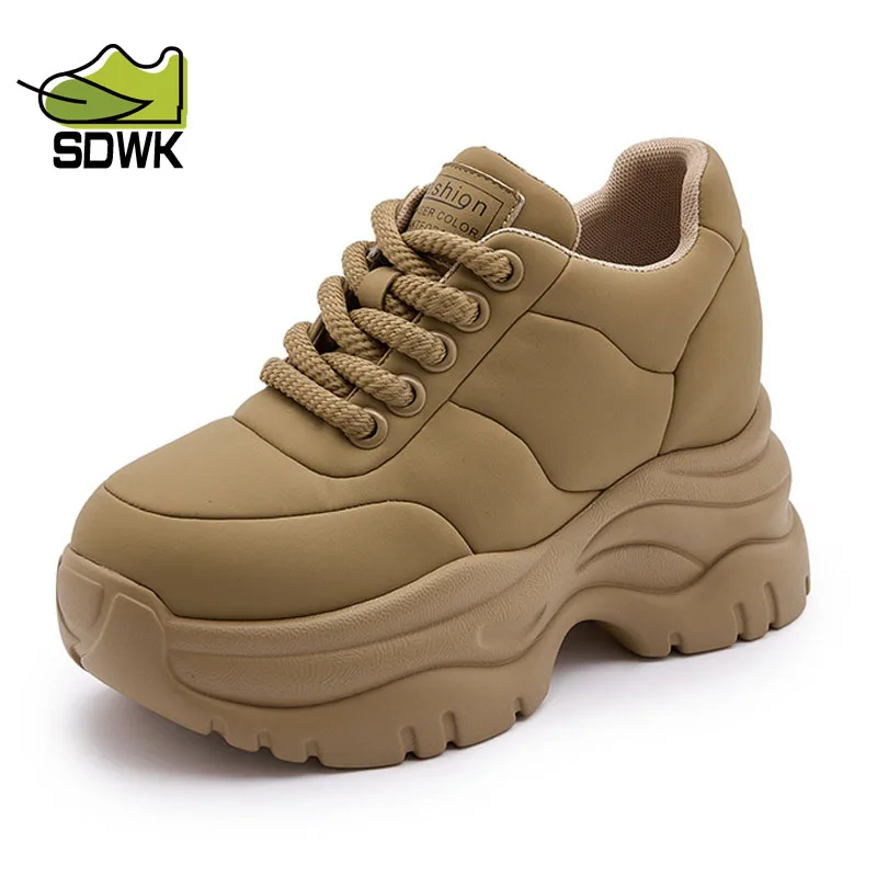 SDWK 8CM Thick Casual Platform genuine leather Wedge Sneakers Women Shoes Leather Heel Pumps Boots Women Autumn Winter Shoes
SDWK 8CM Thick Casual Platform genuine leather Wedge Sneakers Women Shoes Leather Heel Pumps Boots Women Autumn Winter Shoes