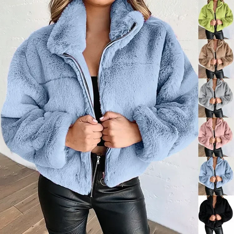 2023 Winter New Women Faux Fur Short Coats Zipper Cardigan Plush Warm Coat Female Outerwear Overcoat Thick Jacket
2023 Winter New Women Faux Fur Short Coats Zipper Cardigan Plush Warm Coat Female Outerwear Overcoat Thick Jacket