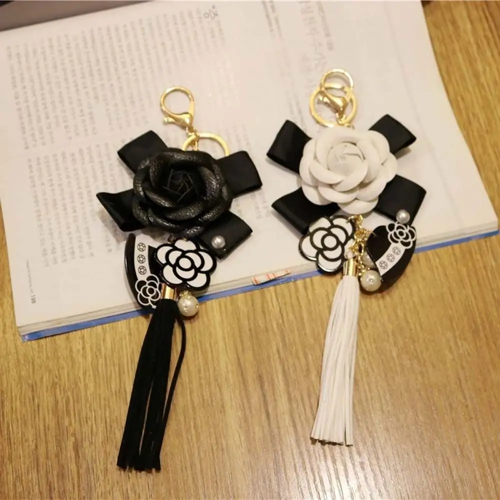 

Valentines Gifts Leather Umbrella Bag Ornaments Gifts Jewelry Camellia Key Chain Flower Keyring Key Chain Bag Pendant