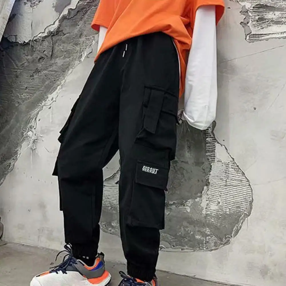 Minimalist Men Casual Pants Non-shrink Mid Waist Charming Tactile-friendly Multi Pockets Spring Trousers for Daily Wear
Minimalist Men Casual Pants Non-shrink Mid Waist Charming Tactile-friendly Multi Pockets Spring Trousers for Daily Wear