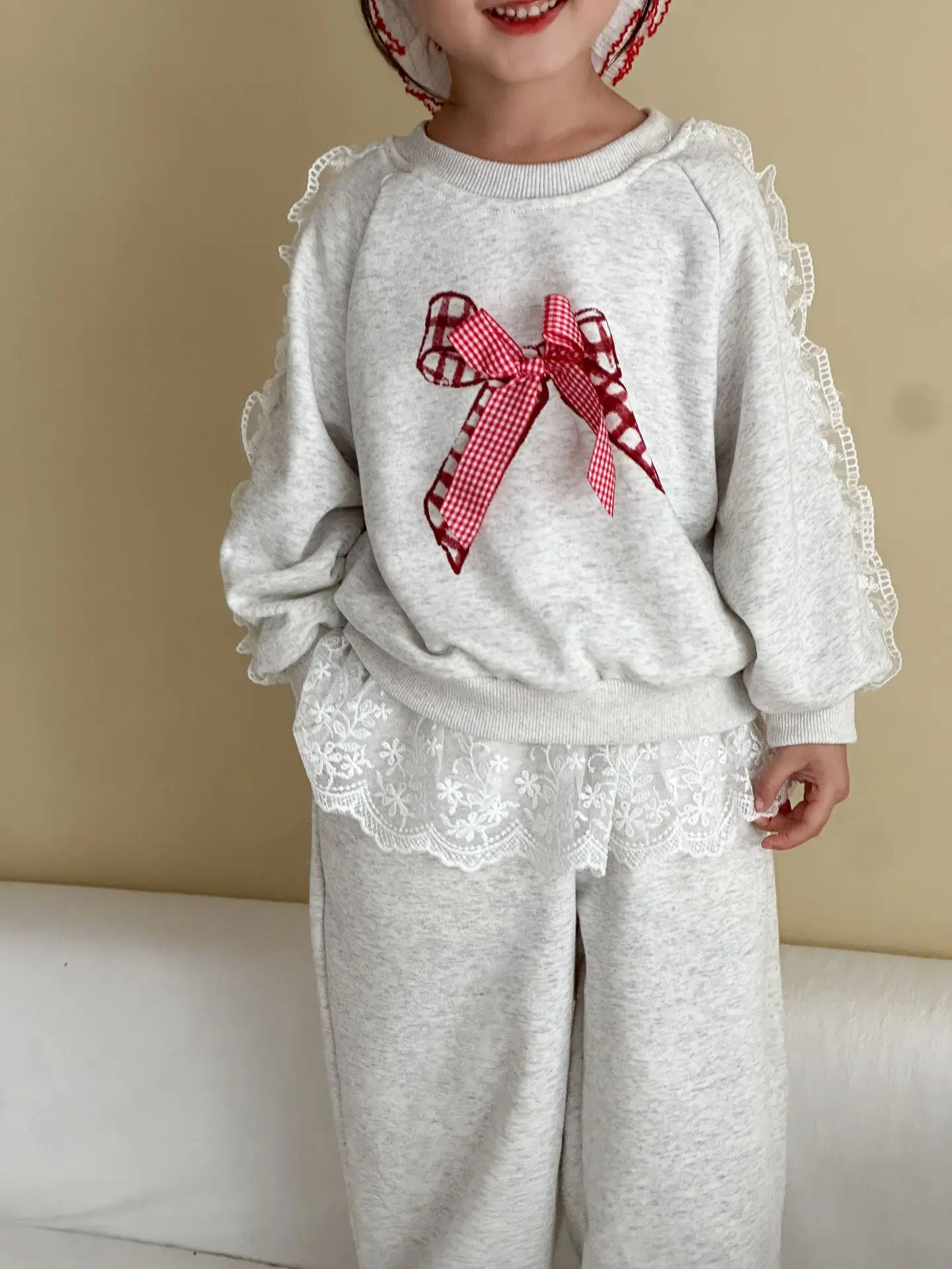 2025 Autumn New Children Long Sleeve Clothes Set Girls Lace Bow Sweatshirt + Sweat Pants 2pcs Suit Cotton Kids Casual Outfits 17 S857925ac43fd4ad3966f50b82859381bl