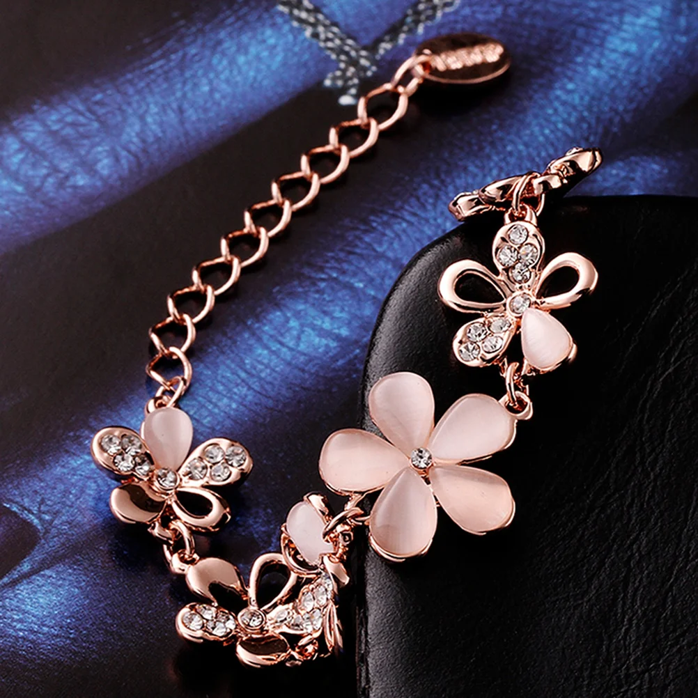 Rose Gold Bracelet For Women Eco-friendly Hollow Petals Wrist Jewelry Decorated with Crystal Beads for Women
Rose Gold Bracelet For Women Eco-friendly Hollow Petals Wrist Jewelry Decorated with Crystal Beads for Women