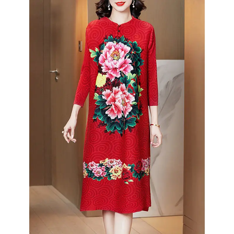 Spring attire intellectual temperament high-end A-line dress 2023 new fashionable retro peony printed pleated dress female tops 
Spring attire intellectual temperament high-end A-line dress 2023 new fashionable retro peony printed pleated dress female tops