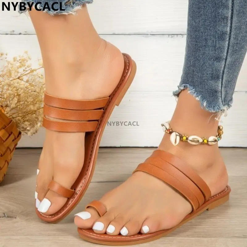 Plus Size 41 42 43 European and American Summer Fashion All-match Comfortable Flip-flops Flat Casual Women's Outer Wear Slippers
Plus Size 41 42 43 European and American Summer Fashion All-match Comfortable Flip-flops Flat Casual Women's Outer Wear Slippers