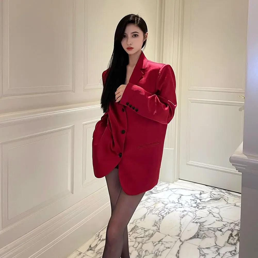 Wine Red Women's Suit Jacket 2023 Spring and Autumn Temperament Loose Advanced Sense Fried Street Acetic Acid Satin Blazer Top
Wine Red Women's Suit Jacket 2023 Spring and Autumn Temperament Loose Advanced Sense Fried Street Acetic Acid Satin Blazer Top